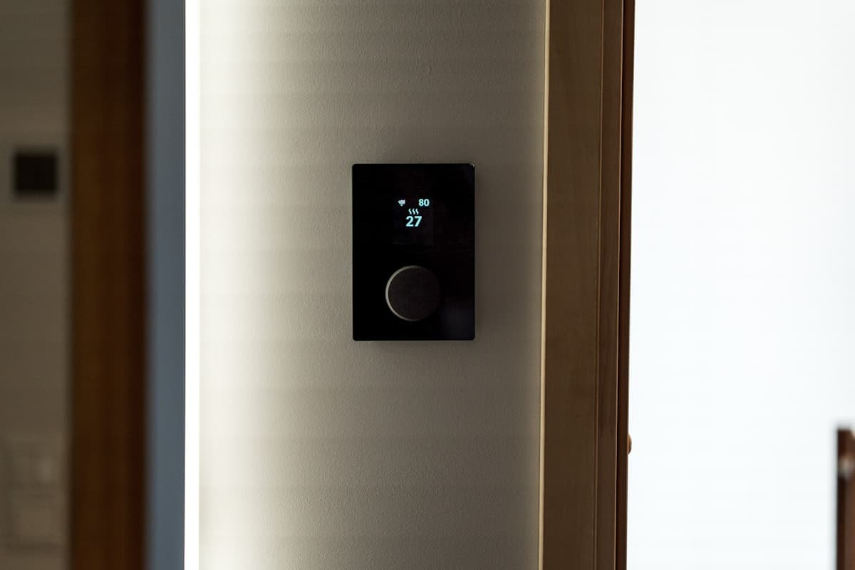 Domoticz vs Home Assistant - welches Smart-Home-System wählen 2026?